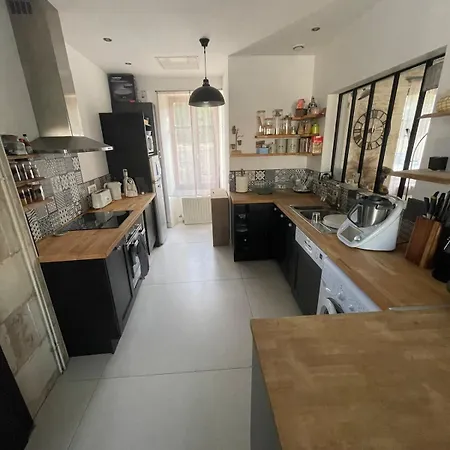 Hébergement de vacances Maison En Pierre à 25min De La Rochelle Marans (Charente-Maritime)